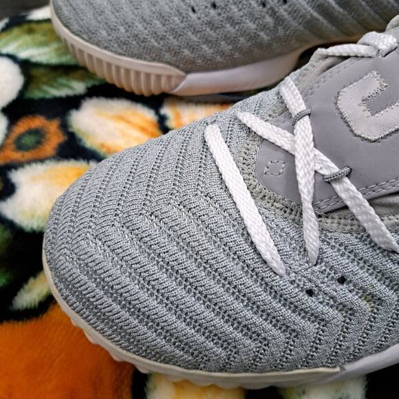 Nike LeBron XVI 16 "MLPS Minneapolis Lakers" Men's 14 Grey Blue White - Picture 9 of 12